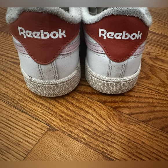 Size 9 Reebok C 85’a - Picture 2 of 3